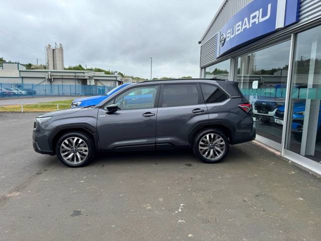 2025 Subaru Forester 2.0i e-Boxer Touring 5dr Lineartronic