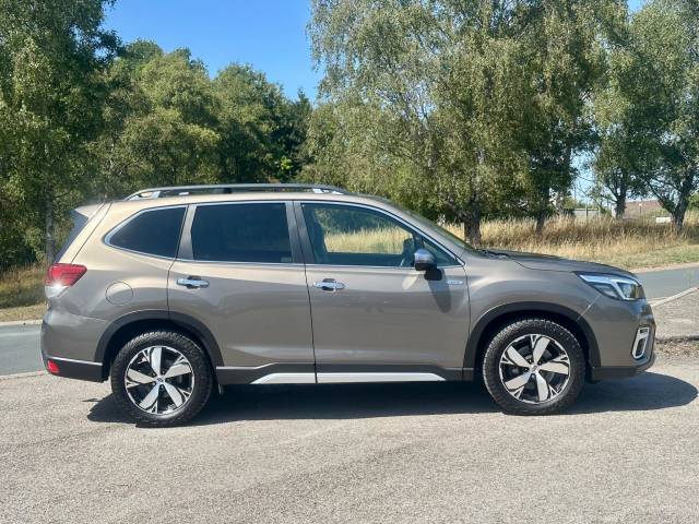 2021 Subaru Forester 2.0i e-Boxer XE Premium 5dr Lineartronic