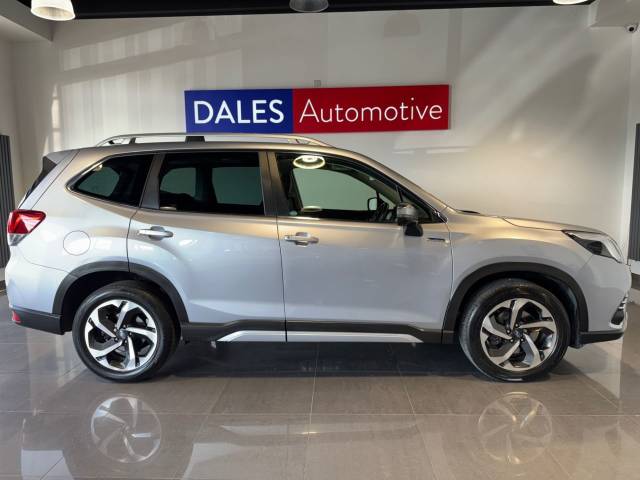 2023 Subaru Forester 2.0i e-Boxer XE Premium 5dr Lineartronic