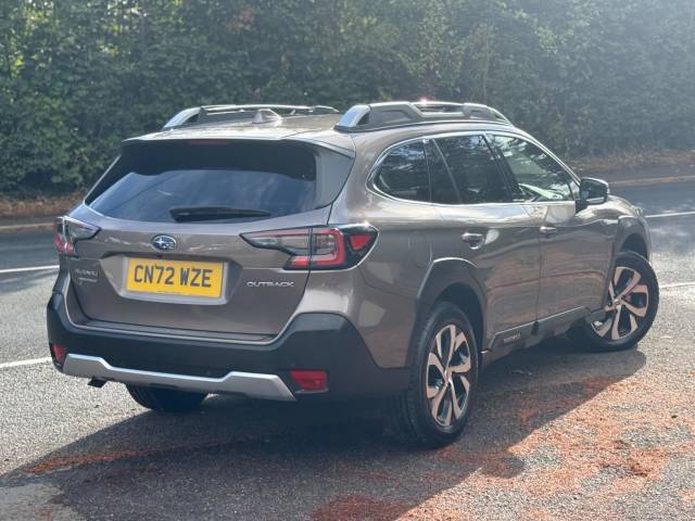 2022 Subaru Outback 2.5i Touring 5dr Lineartronic