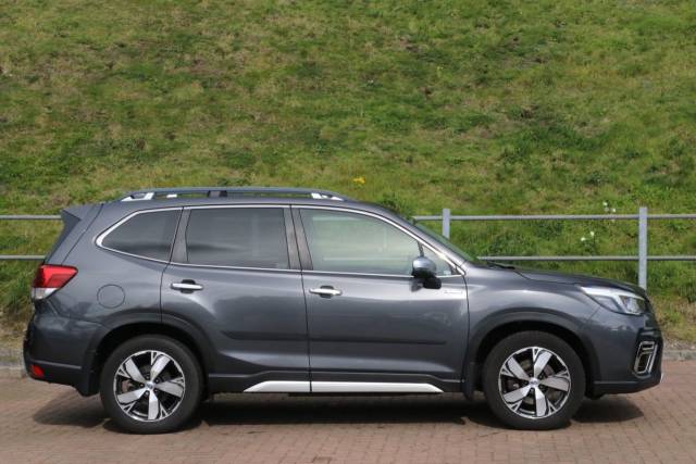 2020 Subaru Forester 2.0i e-Boxer XE Premium 5dr Lineartronic