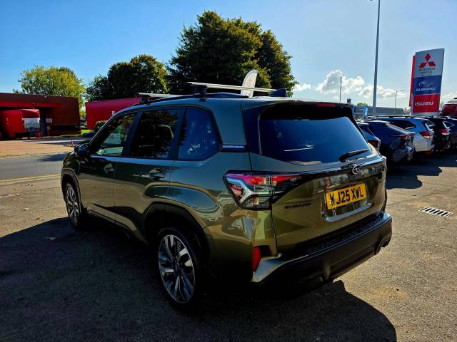 2025 Subaru Forester 2.0i e-Boxer Touring 5dr Lineartronic