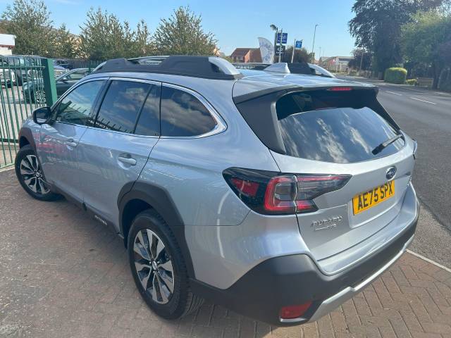 2025 Subaru Outback 2.5i Touring
