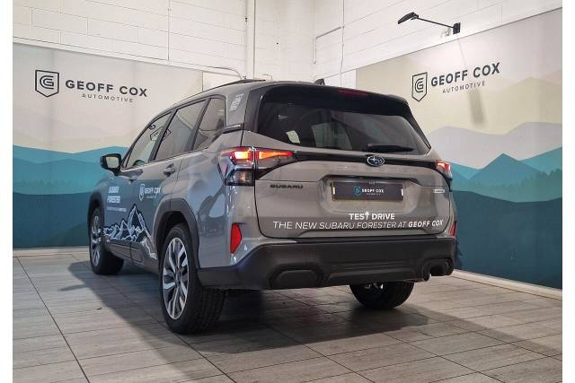 2025 Subaru Forester 2.0 i e-Boxer Touring SUV 5dr Petrol Hybrid Lineartronic 4WD Euro 6 (s/s) (136 ps)