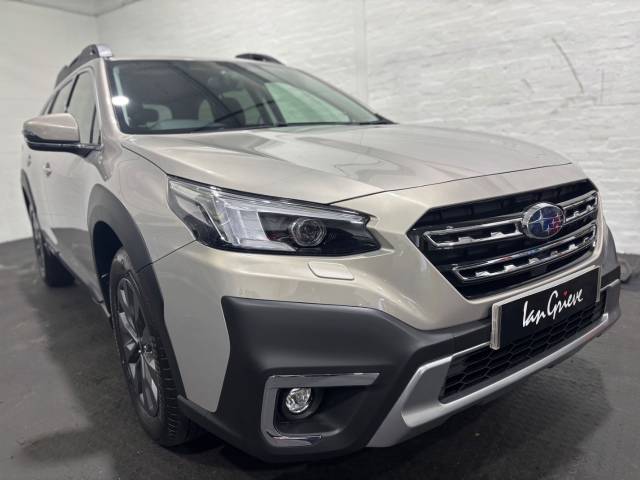 Subaru Outback 2.5 Limited Estate Petrol Cashmere Gold Opal