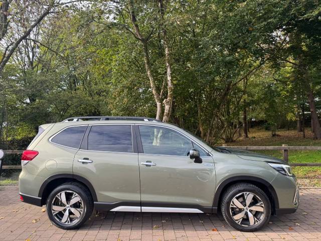 2021 Subaru Forester 2.0i e-Boxer XE Premium 5dr Lineartronic