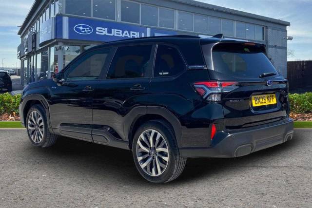 2025 Subaru Forester 2.0i Touring