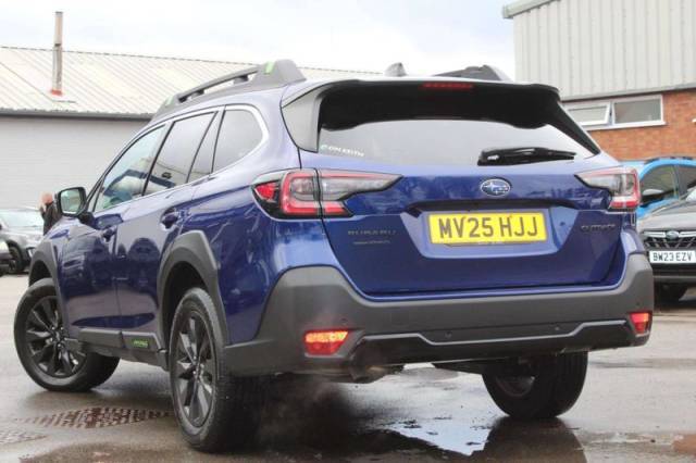 2025 Subaru Outback 2.5i Field 5dr Lineartronic