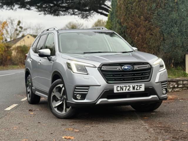 Subaru Forester 2.0i e-Boxer XE Premium 5dr Lineartronic Estate Petrol/Electric Hybrid SILVER