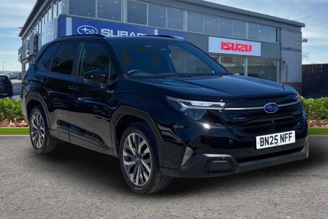 Subaru Forester 2.0i Touring Estate hybrid Black