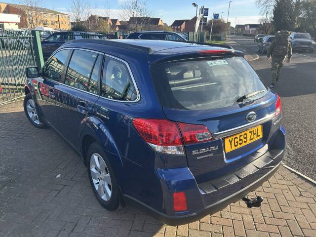 2009 Subaru Outback 2.5i SE NavPlus Outback 5dr Lineartronic