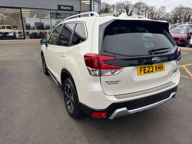 2023 Subaru Forester 2.0 i e-Boxer XE Premium Lineartronic 4WD Euro 6 (s/s) 5dr