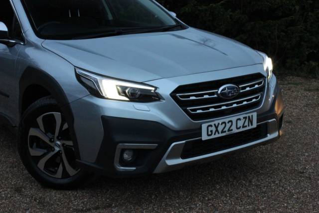 2022 Subaru Outback 2.5i Touring 5dr Lineartronic