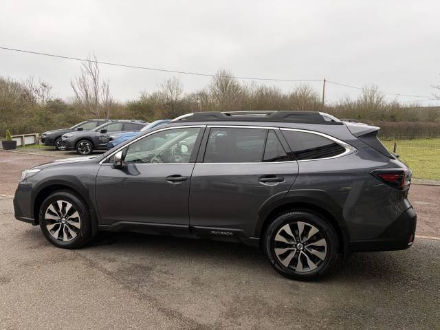 2023 Subaru Outback 2.5i Touring 5dr Lineartronic