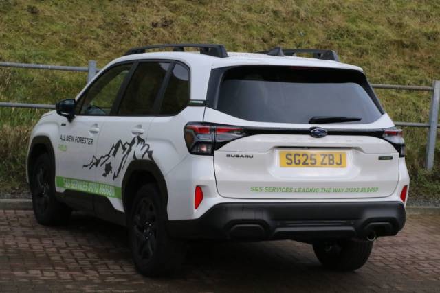 2025 Subaru Forester 2.0i e-Boxer Field 5dr Lineartronic