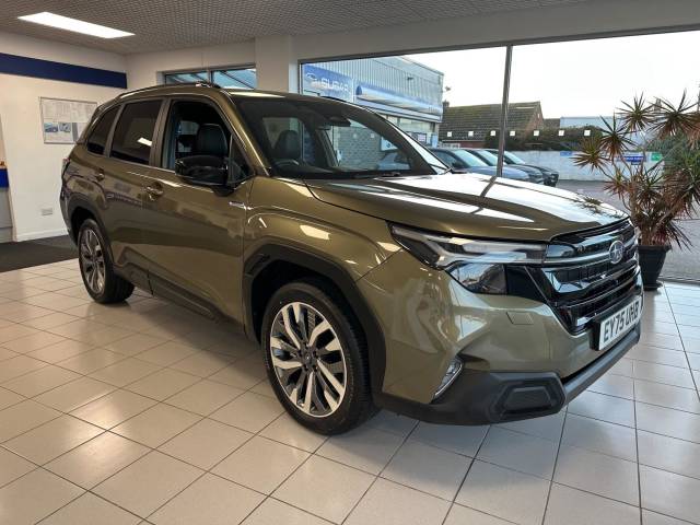 Subaru Forester 2.0 i e-Boxer Touring Lineartronic 4WD Euro 6 (s/s) 5dr SUV Hybrid