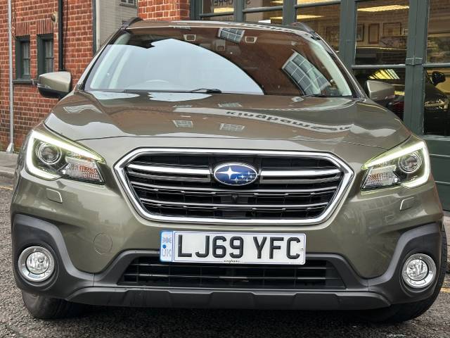 Subaru Outback 2.5i SE Premium 5dr Lineartronic Estate Petrol Green