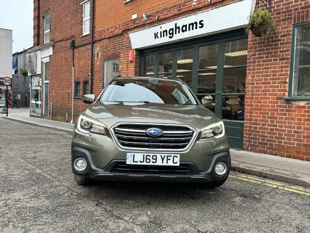 Subaru Outback 2.5i SE Premium 5dr Lineartronic Estate Petrol Green