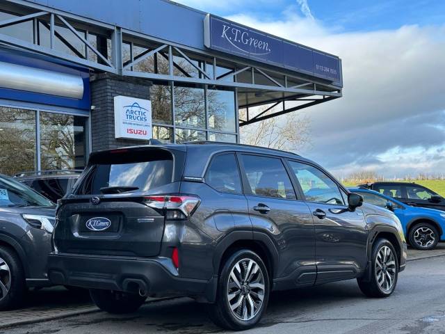 2025 Subaru Forester 2.0 i e-Boxer Touring SUV 5dr Petrol Hybrid Lineartronic 4WD Euro 6 (s/s) (136 ps)