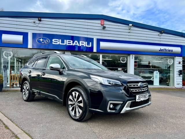 Subaru Outback 2.5i Touring 5dr Lineartronic Estate Petrol Black