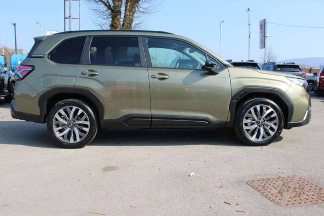 2025 Subaru Forester 2.0i e-Boxer Touring 5dr Lineartronic