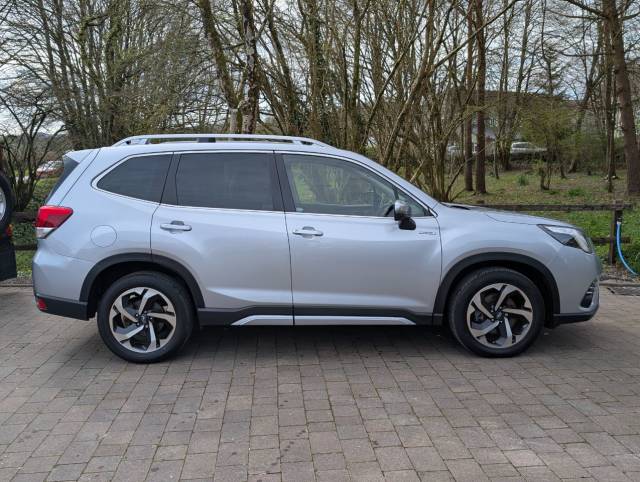 2023 Subaru Forester 2.0i e-Boxer XE Premium 5dr Lineartronic