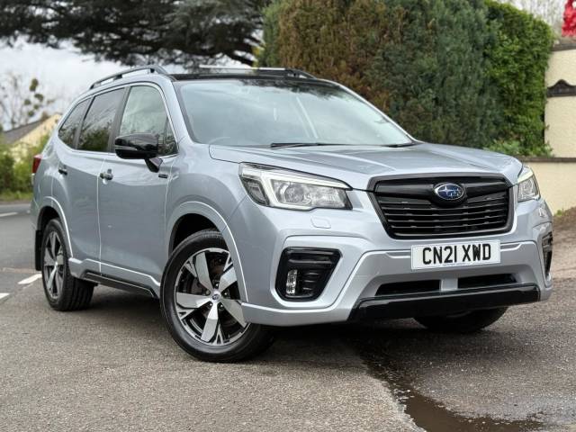 Subaru Forester 2.0i e-Boxer XE Premium 5dr Lineartronic Estate Petrol/Electric Hybrid SILVER