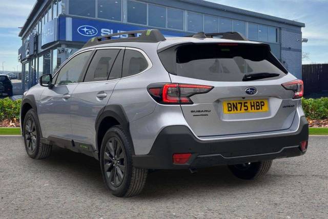 2025 Subaru Outback 2.5i Field