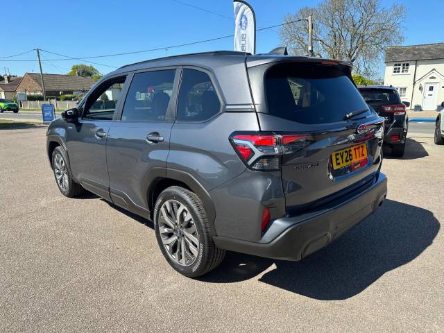 2026 Subaru Forester 2.0i e-Boxer Touring 5dr Lineartronic