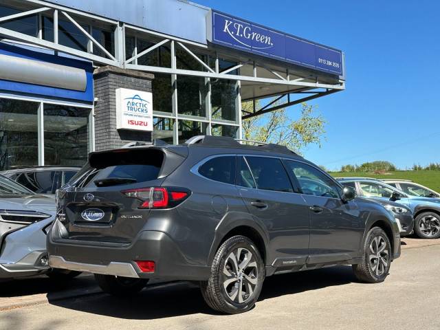 2022 Subaru Outback 2.5i Touring Estate 5dr Petrol Lineartronic 4WD Euro 6 (s/s) (169 ps)