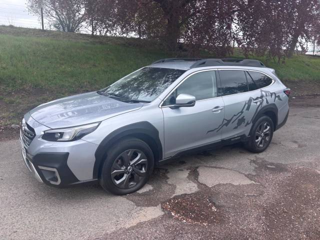Subaru Outback 2.5i Limited 5dr Lineartronic Estate Petrol SILVER