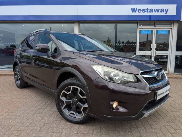Subaru XV 2.0i SE 5dr Lineartronic Hatchback Petrol MAROON