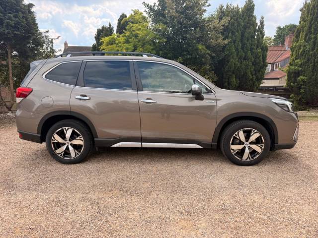 2019 Subaru Forester 2.0i e-Boxer XE Premium 5dr Lineartronic