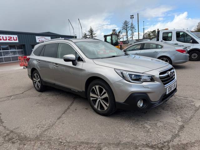 Subaru Outback 2.5 i SE Premium Estate Petrol Tungsten Gold