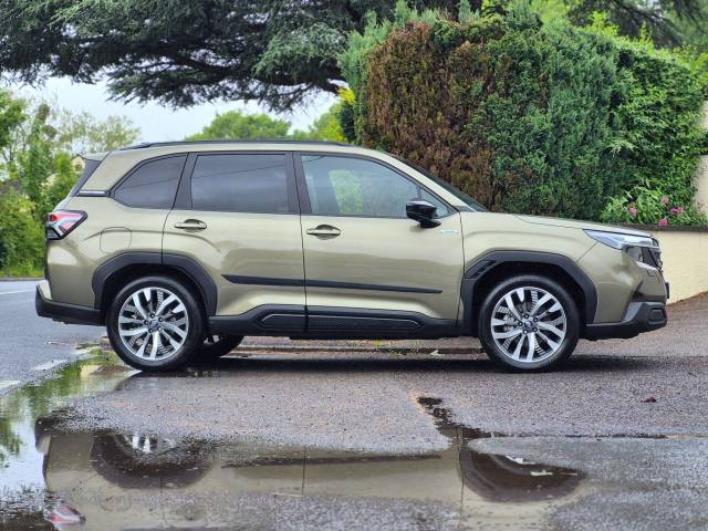 2025 Subaru Forester 2.0i e-Boxer Touring 5dr Lineartronic