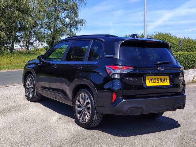 2025 Subaru Forester 2.0i e-Boxer Touring 5dr Lineartronic