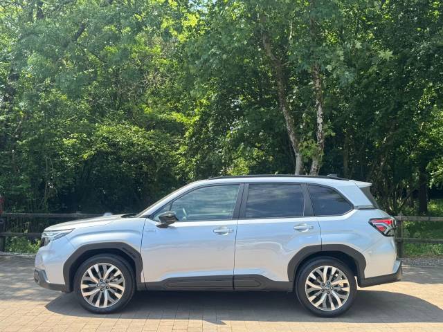 2025 Subaru Forester 2.0i e-Boxer Touring 5dr Lineartronic
