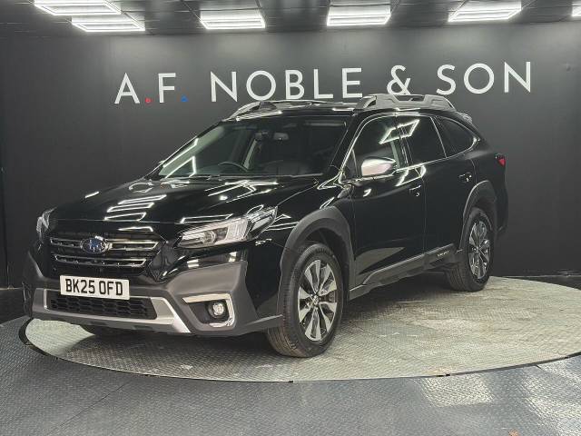 Subaru Outback 2.5i Touring Estate 5dr Petrol Lineartronic 4WD Euro 6 (s/s) (169 ps) Estate Petrol Crystal Black
