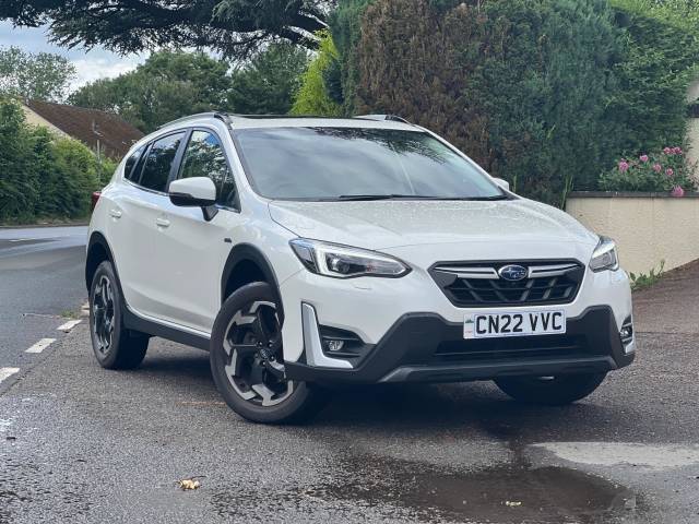 Subaru XV 2.0i e-Boxer SE Premium 5dr Lineartronic Hatchback Petrol/Electric Hybrid WHITE