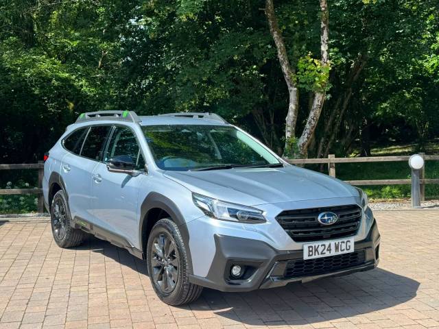 Subaru Outback 2.5i Field 5dr Lineartronic Estate Petrol Silver