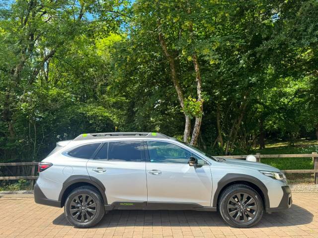2024 Subaru Outback 2.5i Field 5dr Lineartronic
