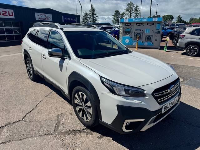 Subaru Outback 2.5 i Touring Estate Petrol Crystal White