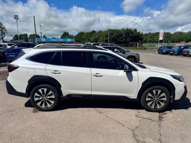 2023 Subaru Outback 2.5 i Touring