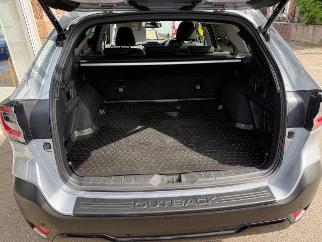 2025 Subaru Outback 2.5i Field 5dr Lineartronic AWD