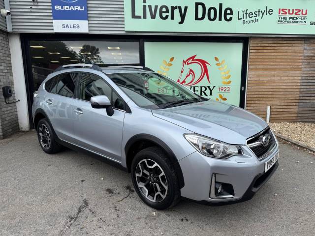 Subaru XV 2.0i SE 5dr Lineartronic Hatchback Petrol SILVER