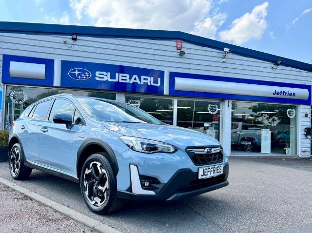 Subaru XV 2.0i e-Boxer SE Premium 5dr Lineartronic Hatchback Petrol/Electric Hybrid GREY