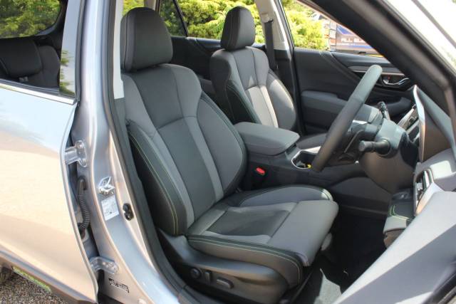 2026 Subaru Outback 2.5i Field 5dr Lineartronic