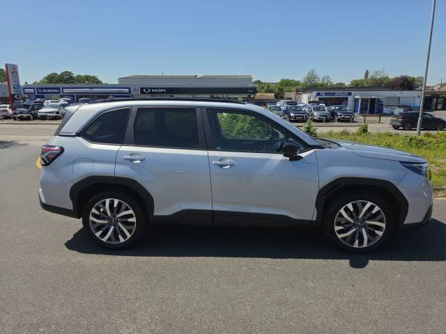 2026 Subaru Forester 2.0i e-Boxer Touring 5dr Lineartronic