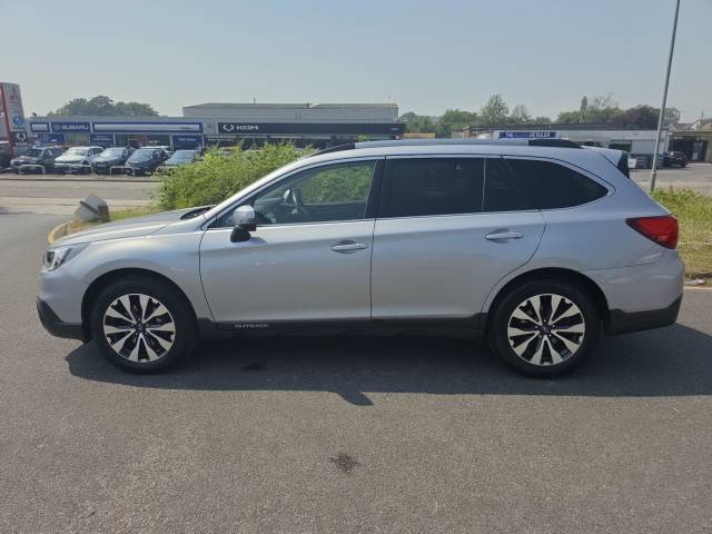2017 Subaru Outback 2.5i SE Premium 5dr Lineartronic
