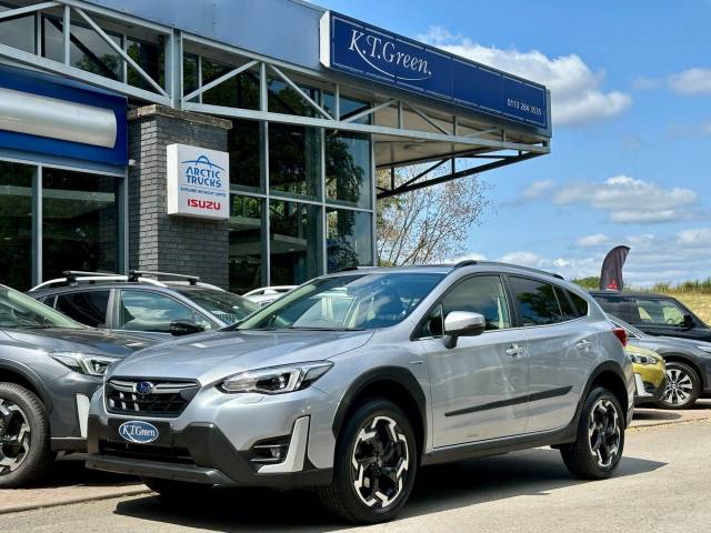 Subaru XV 2.0 i e-Boxer SE Premium SUV 5dr Petrol Hybrid Lineartronic 4WD Euro 6 (s/s) (150 ps) SUV Hybrid SILVER